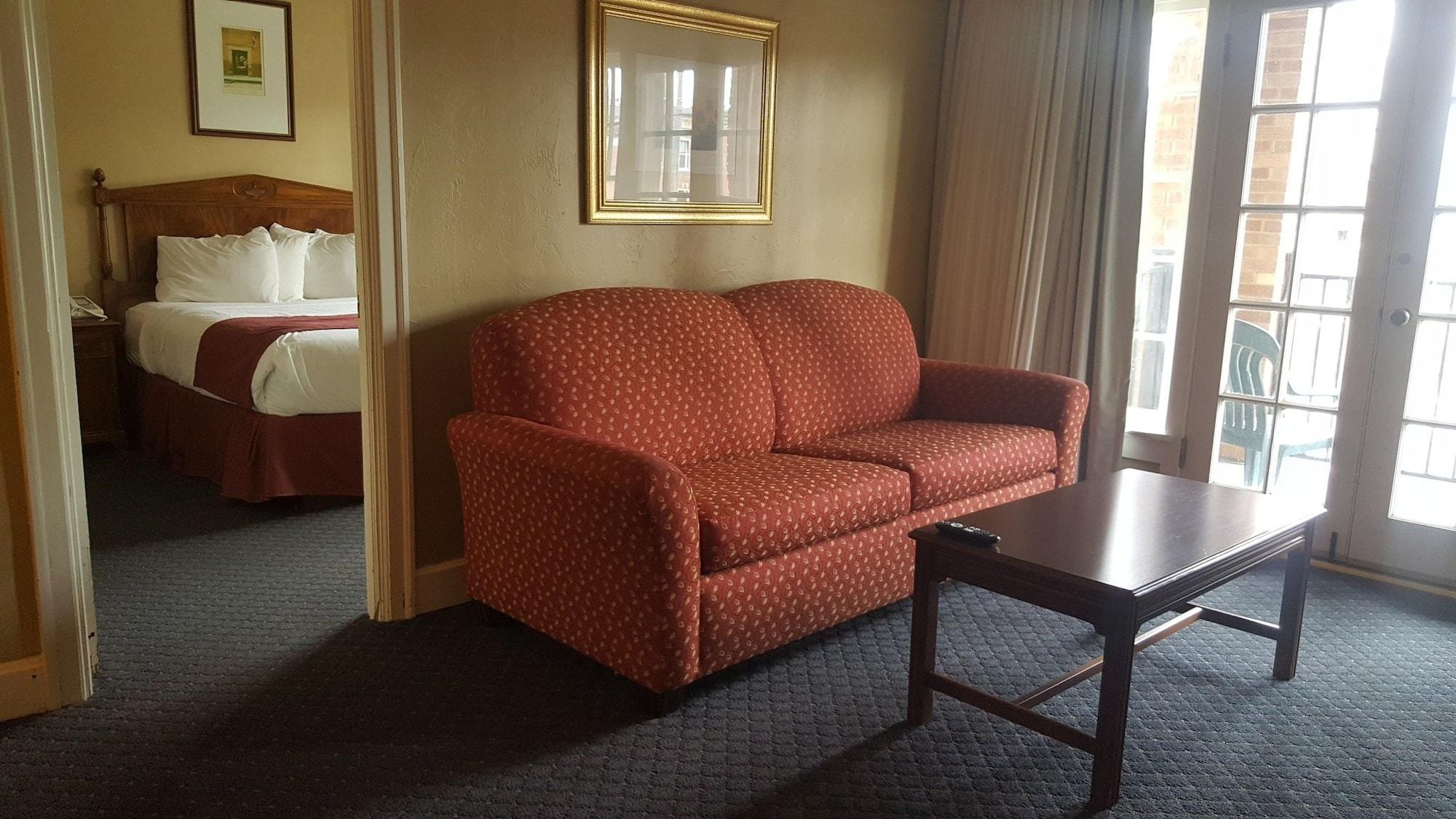 Senate Suites Extended Stay Hotel Topeka Exteriör bild